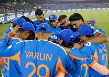 Team India players for a huddle against New Zealand before the 2026 T20 World Cup