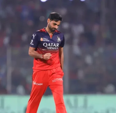 Bhuvneshwar Kumar while bowling for RCB in IPL 2026